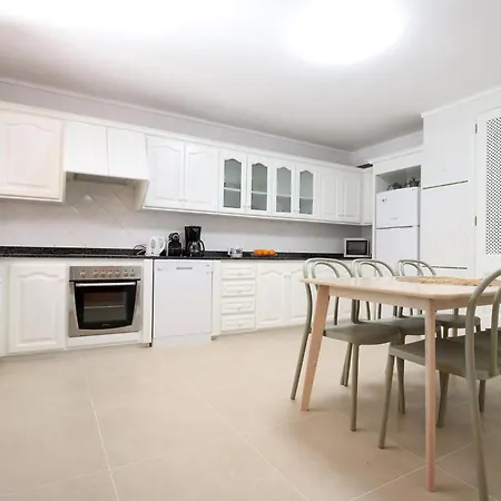 - 4805-48 Mallorca Villa *